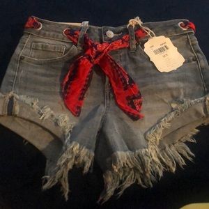 New altard state mid rise short